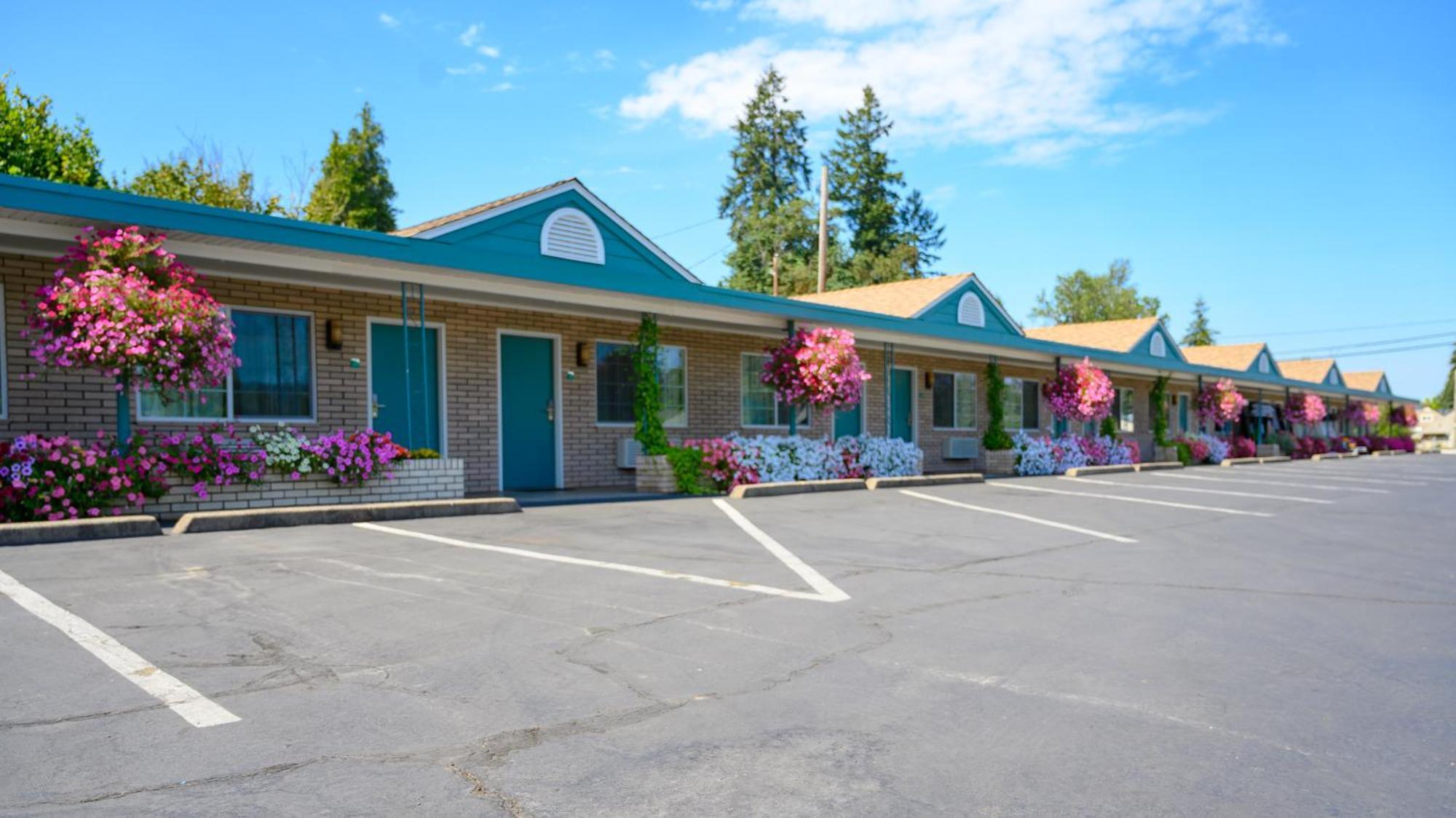 Sweet Home Inn Exterior photo